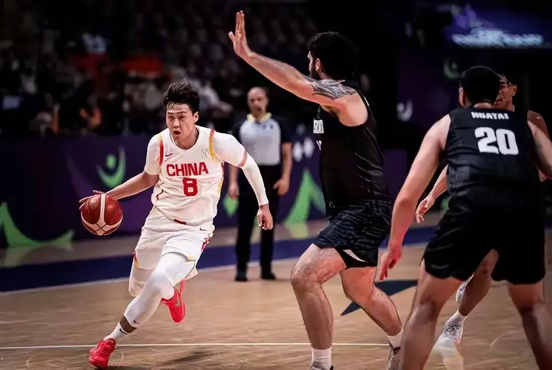 div, 新教练郭士, 大利亚